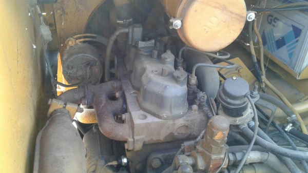 ขายรถบดkomatJV-40C-1-รถบดชื้อมาใหม่ทำงานได้2340ชั้วโมง