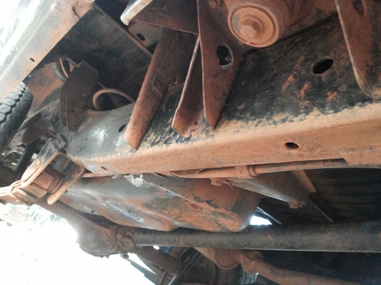 ขายนิสสันบิ๊กเอ็มเครื่องTD2.7ฝาขาวปี36ตอนเดียว ขายนิสสันบิ๊กเอ็มเครื่องTD2.7ฝาขาวปี36ตอนเดียว