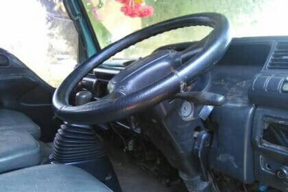 หกล้อ อีซูซุ NKR135ปี53 ช่วงสั่น3.20ม สภาพพร้อม ทะเบียนเต็ม