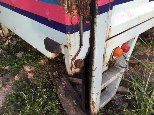 ขายกะบะFFยาว7.2ม พร้อมไฮโลลิดหลัง