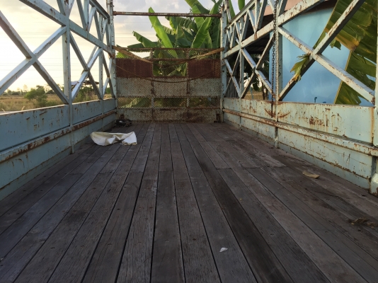 ขายกะบะFFยาว7.2ม พร้อมไฮโลลิดหลัง