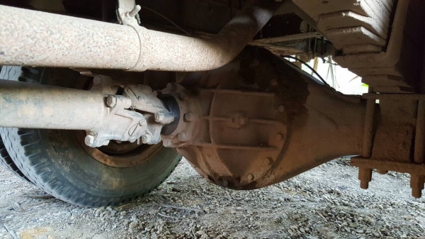 ขาย 6 ล้อหัวยาว พร้อมใช้ เครื่อง 6BF1 180 แรงม้า คัสซีสวยตลอดเส้น เฟืองท้ายใหญ่ มีสโลว์กลาง ทะเบียนเต็มพร้อมโอน