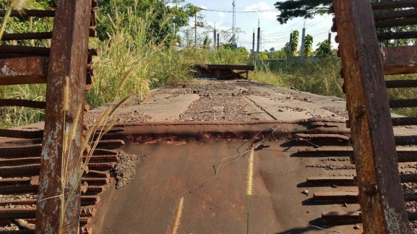 ขายหางโรเบท 2 เพลา ยาว 10 เมตร มีหางพับ เอกสารเล่มทะเบียนครบ ราคาต่อรองได้ครับ