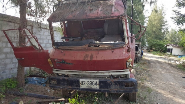 จองแล้วครับ หัว-คัสซี HINO ZM705 เครื่อง EK100 260 แรงม้า ช่วงล่างเบรคแห้ง เอกสารเล่มทะเบียนครบ