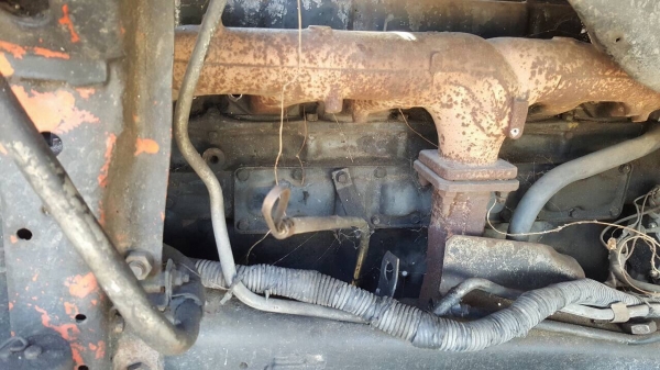 จองแล้วครับ ขายตามสภาพ 10 ล้อดั้มไอ้หลง FN527M-A สาแหรกเฉียง เครื่อง 6D16 195 แรงม้า ไม่มีเกียร์ ชุดดั้มครบ ไม่มีเล่มทะเบียน