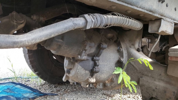 จองแล้วครับ ขายตามสภาพ 10 ล้อดั้มไอ้หลง FN527M-A สาแหรกเฉียง เครื่อง 6D16 195 แรงม้า ไม่มีเกียร์ ชุดดั้มครบ ไม่มีเล่มทะเบียน