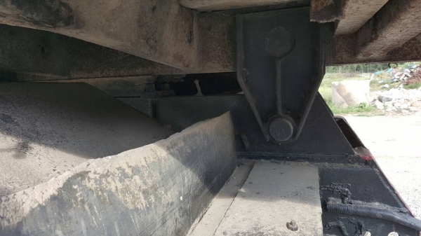 จองแล้วครับ ขายตามสภาพ 10 ล้อดั้มไอ้หลง FN527M-A สาแหรกเฉียง เครื่อง 6D16 195 แรงม้า ไม่มีเกียร์ ชุดดั้มครบ ไม่มีเล่มทะเบียน