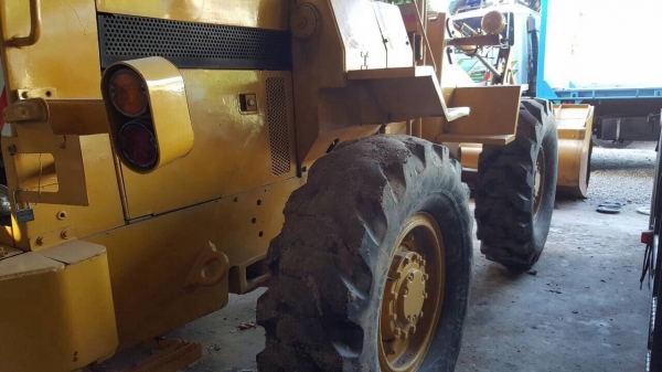 ขายรถตัก CAT 910 เอวอ่อน เครื่องดี ปั้มดี รถใช้งานอยู่เป็นประจำ ราคาคุยได้ครับ ขายรถตัก CAT 910 เอวอ่อน เครื่องดี ปั้มดี รถใช้งานอยู่เป็นประจำ ราคาคุยได้ครับ