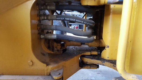 ขายรถตัก CAT 910 เอวอ่อน เครื่องดี ปั้มดี รถใช้งานอยู่เป็นประจำ ราคาคุยได้ครับ ขายรถตัก CAT 910 เอวอ่อน เครื่องดี ปั้มดี รถใช้งานอยู่เป็นประจำ ราคาคุยได้ครับ