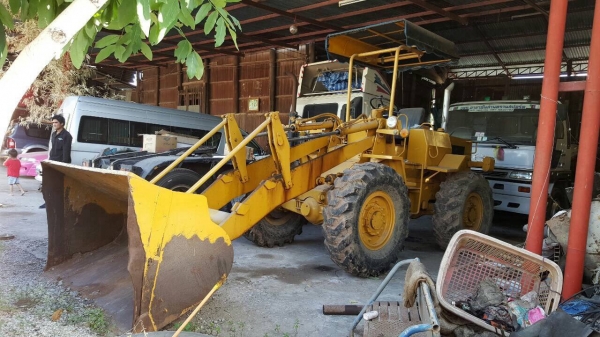 ขายรถตัก CAT 910 เอวอ่อน เครื่องดี ปั้มดี รถใช้งานอยู่เป็นประจำ ราคาคุยได้ครับ ขายรถตัก CAT 910 เอวอ่อน เครื่องดี ปั้มดี รถใช้งานอยู่เป็นประจำ ราคาคุยได้ครับ