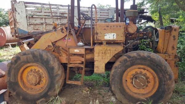 ขายรถตัก KOMATSU JH30B สภาพพร้อมใช้งาน ราคาคุยได้ครับ