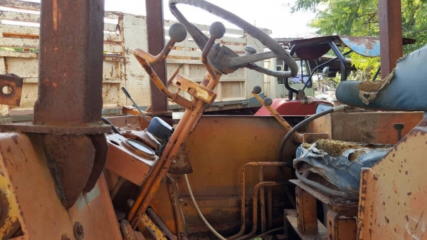 ขายรถตัก KOMATSU JH30B สภาพพร้อมใช้งาน ราคาคุยได้ครับ