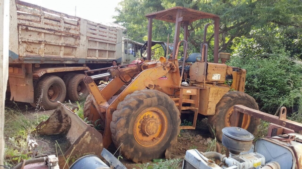 ขายรถตัก KOMATSU JH30B สภาพพร้อมใช้งาน ราคาคุยได้ครับ