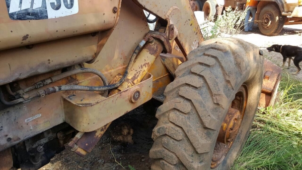 ขายรถตัก KOMATSU JH30B สภาพพร้อมใช้งาน ราคาคุยได้ครับ