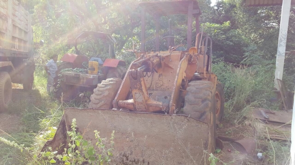 ขายรถตัก KOMATSU JH30B สภาพพร้อมใช้งาน ราคาคุยได้ครับ