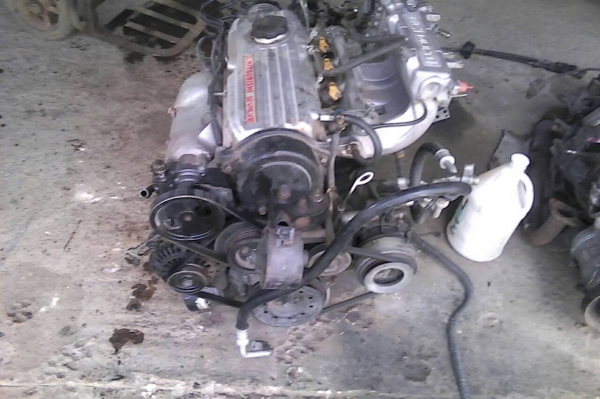 ขายเครื่องมิตซู4g15สวยๆถอดจากรถอุบัติเหตุ 12,000บาทพร้อหน้าเล่ม 0892095791