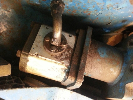 ถอดคีบขาย (คีบของกลกิจบ้านโป่ง)