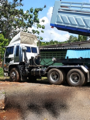 ขายรถสิบล้อ HINO FM2K 260 แรง หัว+หางเซมิดั้ม2เพลา รถสวยพร้อมใช้งาน