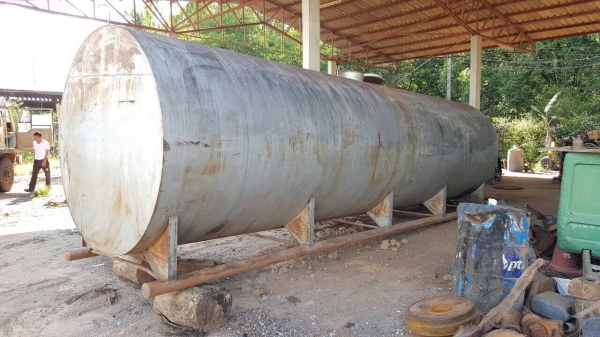 ขายถังน้ำมัน 20,000 ลิตร พร้อมหัวจ่าย ราคาคุยได้ครับ