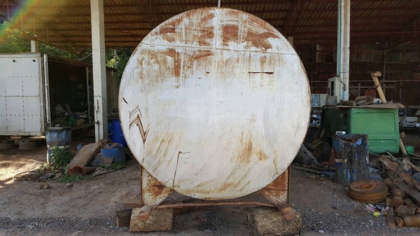 ขายถังน้ำมัน 20,000 ลิตร พร้อมหัวจ่าย ราคาคุยได้ครับ ขายถังน้ำมัน 20,000 ลิตร พร้อมหัวจ่าย ราคาคุยได้ครับ