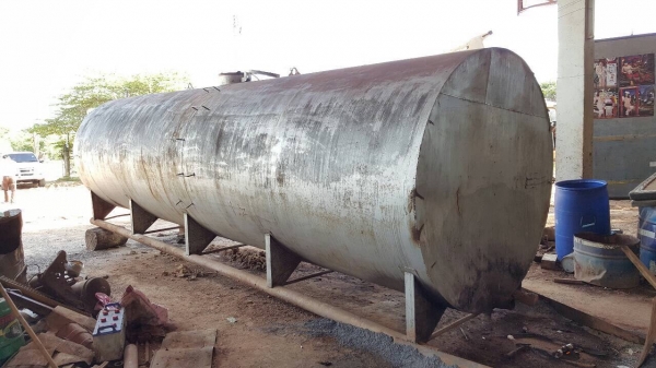 ขายถังน้ำมัน 20,000 ลิตร พร้อมหัวจ่าย ราคาคุยได้ครับ ขายถังน้ำมัน 20,000 ลิตร พร้อมหัวจ่าย ราคาคุยได้ครับ