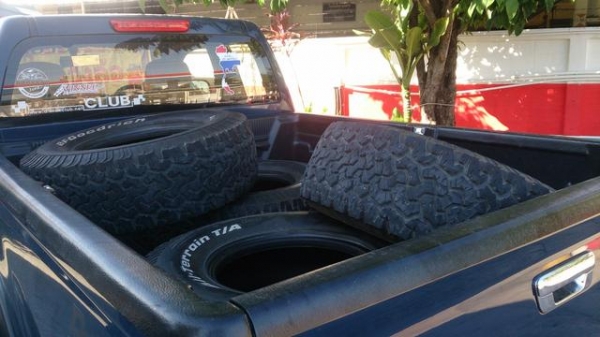 ยาง BF all ขนาด 16 นิ้ว ปี 06 ครับ