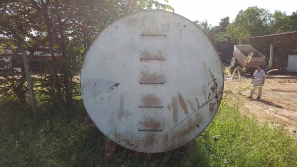 ขายถังน้ำมัน 16,000 ลิตร พร้อมหัวจ่าย สภาพพร้อมใช้งาน ไม่ผุไม่รั่ว ราคาคุยกันได้ครับ