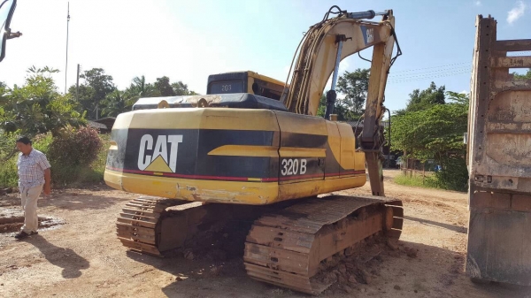 ขายแบคโฮ CAT 320 V.2 ติดตั้งไลน์แย็ก แต่ไม่ให้หัวแย็ก มีบุ้งกี๋ให้ เอกสารเล่มทะเบียนครบ เครื่อง 6BG1 Turbo รถพร้อมใช้ราคาต่อรองได้ ขายแบคโฮ CAT 320 V.2 ติดตั้งไลน์แย็ก แต่ไม่ให้หัวแย็ก มีบุ้งกี๋ให้ เอกสารเล่มทะเบียนครบ เครื่อง 6BG1 Turbo รถพร้อมใช้ราคาต่อรองได้