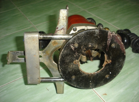 ขายราวเตอร์ เครื่องฉลุลายไม้ Maktec รุ่น MT360 สภาพ80\% ขายถูก