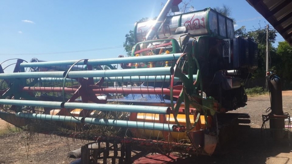 ขายรถเกี่ยวข้าวศักดิ์พัฒนา195เทอร์โบว์ ฝาส้ม ช่วงล่าง10โซ่ดี ปั๊ม23 อุ้มแสตนเลส อุ้มข้าว2.5ตัน สภาพพร้อมเกี่ยว ขายรถเกี่ยวข้าวศักดิ์พัฒนา195เทอร์โบว์ ฝาส้ม ช่วงล่าง10โซ่ดี ปั๊ม23 อุ้มแสตนเลส อุ้มข้าว2.5ตัน สภาพพร้อมเกี่ยว