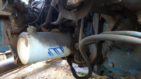 ขายตามสภาพ รถไถ 2 เพลา FORD 8340 คานหน้า CARRARO ไม่มีเพลากลาง และไดสตาร์ท เอกสารเล่มทะเบียนครบ ราคาคุยได้ครับ ขายตามสภาพ รถไถ 2 เพลา FORD 8340 คานหน้า CARRARO ไม่มีเพลากลาง และไดสตาร์ท เอกสารเล่มทะเบียนครบ ราคาคุยได้ครับ