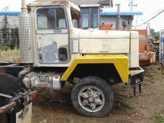 หัวลาก ทะเบียนพร้อมโอน (ไม่มีเครื่องนะครับ) หัวลาก ทะเบียนพร้อมโอน (ไม่มีเครื่องนะครับ)