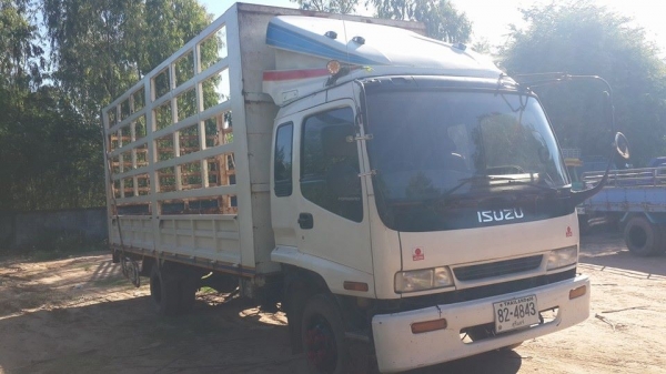 ขาย6ล้อยาง8.25ขอบ16 DECA195 แชชซีสวยเดิม กระจกไฟฟ้า กระบะยาว7เมตร เครื่องดี คอกแผงสูง วิ่งร่องได้เลย เอกสารเล่มทะเบียนพร้อมโอน ขาย6ล้อยาง8.25ขอบ16 DECA195 แชชซีสวยเดิม กระจกไฟฟ้า กระบะยาว7เมตร เครื่องดี คอกแผงสูง วิ่งร่องได้เลย เอกสารเล่มทะเบียนพร้อมโอน