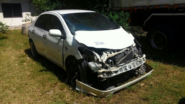 ซากวีออสเกียรธรรมดาเเยกขายอะไหลทั้งคันทะเบียนเเจ้งจอดสอบถามได้มีหลายรุ่นทั้งเก๋งเเละกระบะรับซื้อรถอุบัตเหตุทุกสภาพ