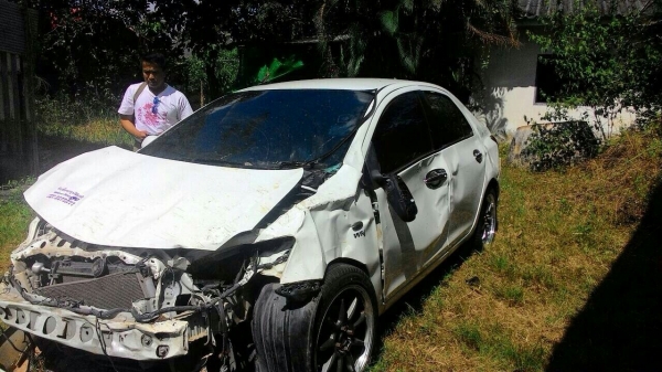 ซากวีออสเกียรธรรมดาเเยกขายอะไหลทั้งคันทะเบียนเเจ้งจอดสอบถามได้มีหลายรุ่นทั้งเก๋งเเละกระบะรับซื้อรถอุบัตเหตุทุกสภาพ