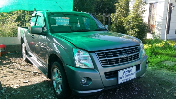 ขายด่วนครับ ISUZU D MAX 2500  ปี06 แค็บ เครื่องคอมมอนเรล รถสวยครับ พร้อมใช้งาน
