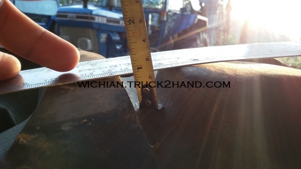 ขายแล้วยางหน้ารถไถ14.9-24 ถอด\% ยี่ห้อBKTยางโรตีติดรถเก่านอก ยางสวยดอกสูงยังใช้ได้อีกนานคู่ละ8,000ครับ