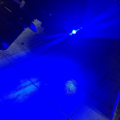 ขาย LED กันน้ำ 100\% ติดท้ายเรือ