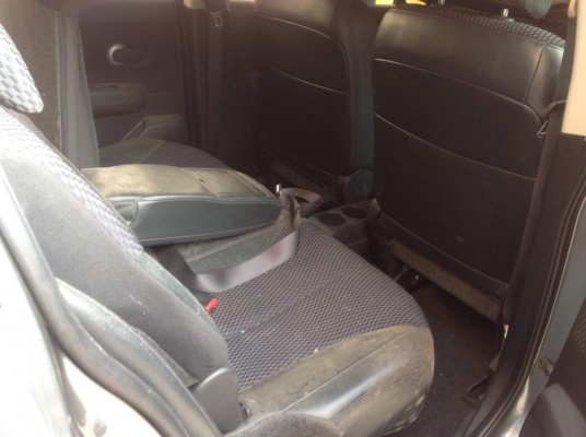 นิสสัน ทีด้า