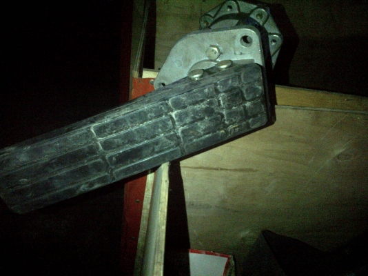 ขายตีนเหยียบจิฟฟี่  ราคา1300 บาทโทร 0906208746