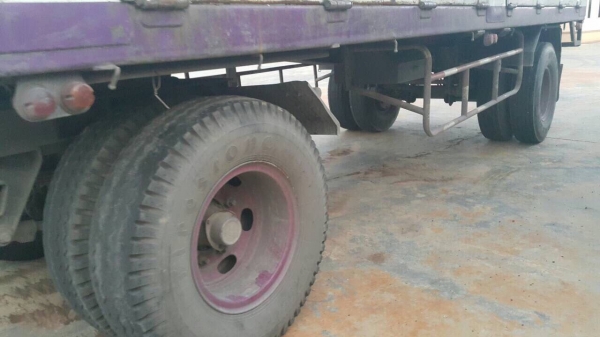 ขายลูกพ่วง ไม่ดั้มคอกเหล็ก อู่พนัส ยาว 6.40 ม. สวยพร้อมใช้ เล่มพร้อมโอน ขายลูกพ่วง ไม่ดั้มคอกเหล็ก อู่พนัส ยาว 6.40 ม. สวยพร้อมใช้ เล่มพร้อมโอน