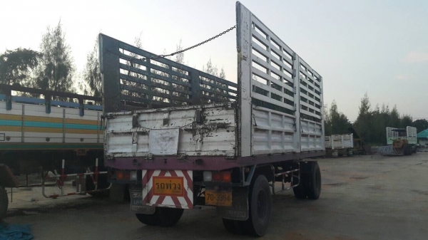 ขายลูกพ่วง ไม่ดั้มคอกเหล็ก อู่พนัส ยาว 6.40 ม. สวยพร้อมใช้ เล่มพร้อมโอน ขายลูกพ่วง ไม่ดั้มคอกเหล็ก อู่พนัส ยาว 6.40 ม. สวยพร้อมใช้ เล่มพร้อมโอน