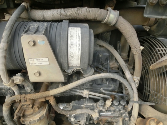 Komatsu PC40MR-1 เก่าญี่ปุ่น ตู้เก๋ง