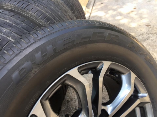 ขาย ล้อFortuner TRD4 ขอบ18 พร้อมยาง Bridgestone H/P japan 265/60/18 ขาย ล้อFortuner TRD4 ขอบ18 พร้อมยาง Bridgestone H/P japan 265/60/18