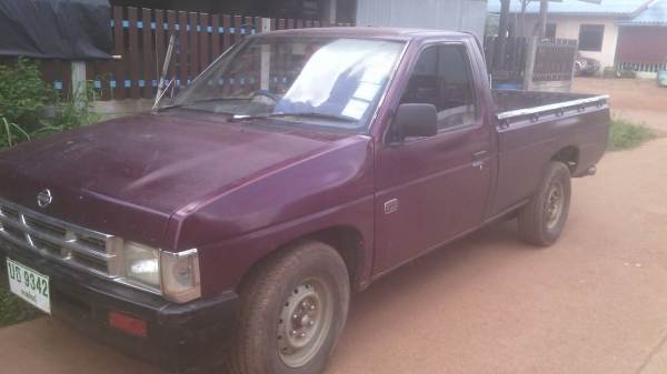 NISSAN BIGM 2.5ฝาแดง ปี37 ภาษีเต็ม แอร์มี เล่มพร้อม