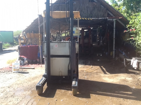 รถยกไฟฟ้าkomutsu fb15rs-8สภาพดีพร้อมใช้เก่าญี่ปุ่นแบ็ตฯเยี่ยมราคาไม่แพงครับ