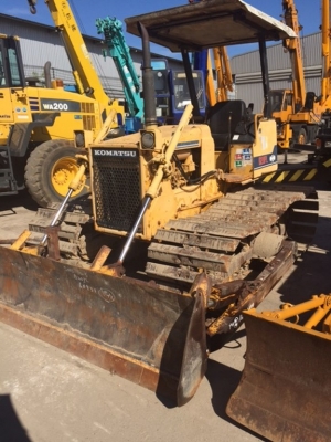 มาถึงแล้ว KOMATSU D20PL-6 แทรค 70 cm