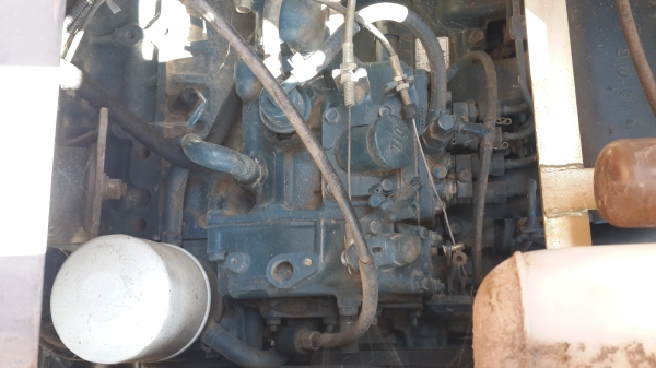 ลดแบบสุดๆๆครับ ขายรถเกี่ยวข้าว DC 60  ปี 52  ราคา 230,000   ไม่มีทะเบียนนะครับรุ่นนี