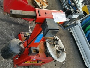 มาอีกตัวแล้วครับ เครื่องถอดยาง CORGHI มือสองเก่านอก ราคา 28,000 บาทเท่าเดิมครับ มาอีกตัวแล้วครับ เครื่องถอดยาง CORGHI มือสองเก่านอก ราคา 28,000 บาทเท่าเดิมครับ