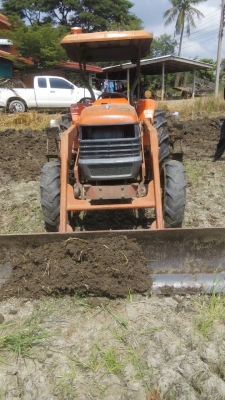 ถอดขายใบดันคานล่างคูโบต้า สำหรับคูโบต้ารุ่น 34,36เหมาะสำหรับงานนาและงานไร่ สภาพสมบูรณ์มากๆ